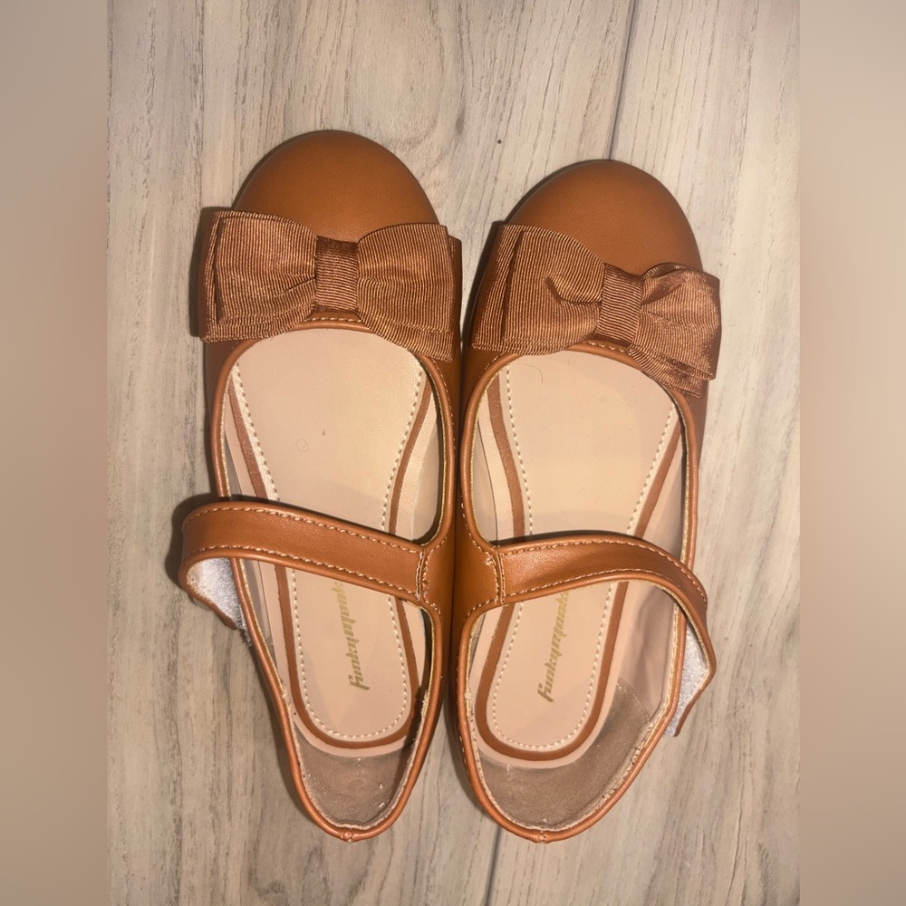 Brown Dress Shoes with Bow and Strap
